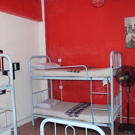 The Jesselton Cabin Sdn Bhd Kota Kinabalu Zewnętrze zdjęcie