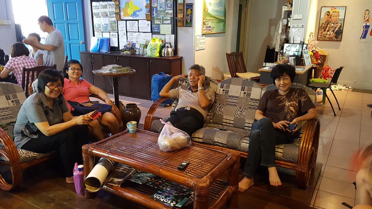 The Jesselton Cabin Sdn Bhd Kota Kinabalu Zewnętrze zdjęcie