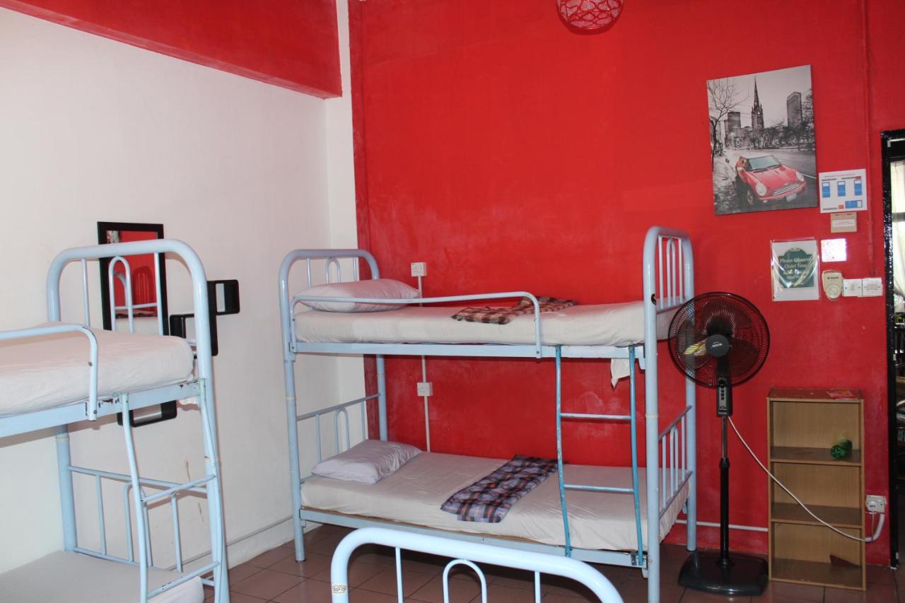 The Jesselton Cabin Sdn Bhd Kota Kinabalu Zewnętrze zdjęcie